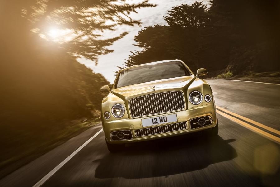 Bentley Mulsanne Speed 2016 года  (фото 23 из 31)
